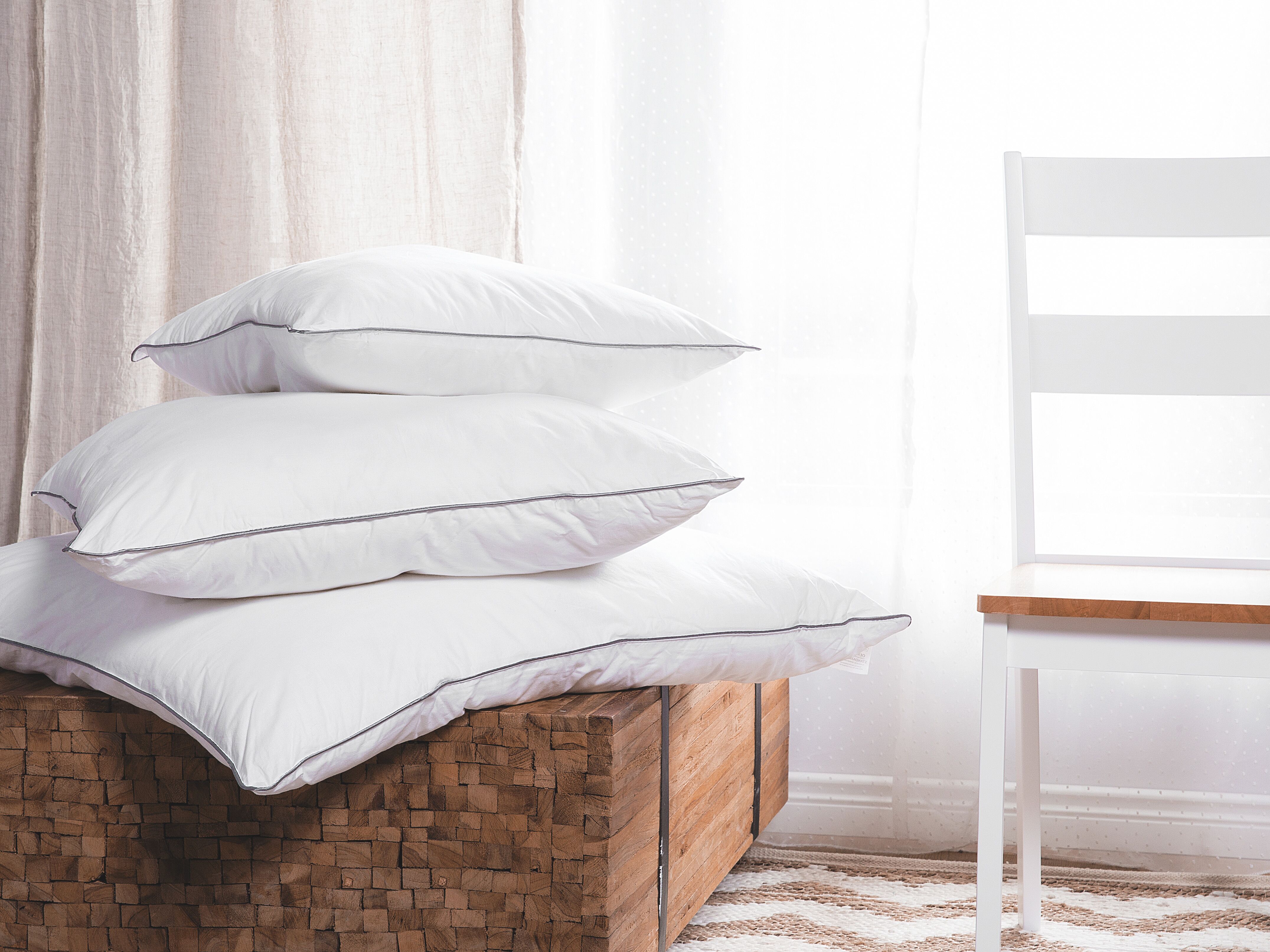 Poduszka bawełniana 80 x 80 cm DIRAN