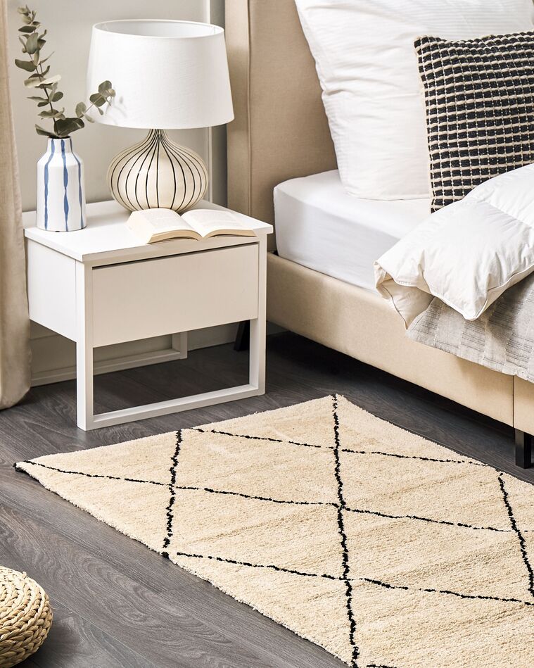 Area Rug 80 X 150 Cm Beige And Black MUTKI Beliani co uk area-rug-80-x-150-cm-beige-and-black-mutki-beliani-co-uk