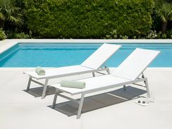 Aurinkotuoli valkoinen teräs NOLI