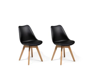 Lot De 2 Chaises Noires Avec Pieds En Bois Dakota Ii Beliani Fr