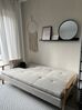 Sofá-cama estofado em tecido cinzento claro TJORN_837180