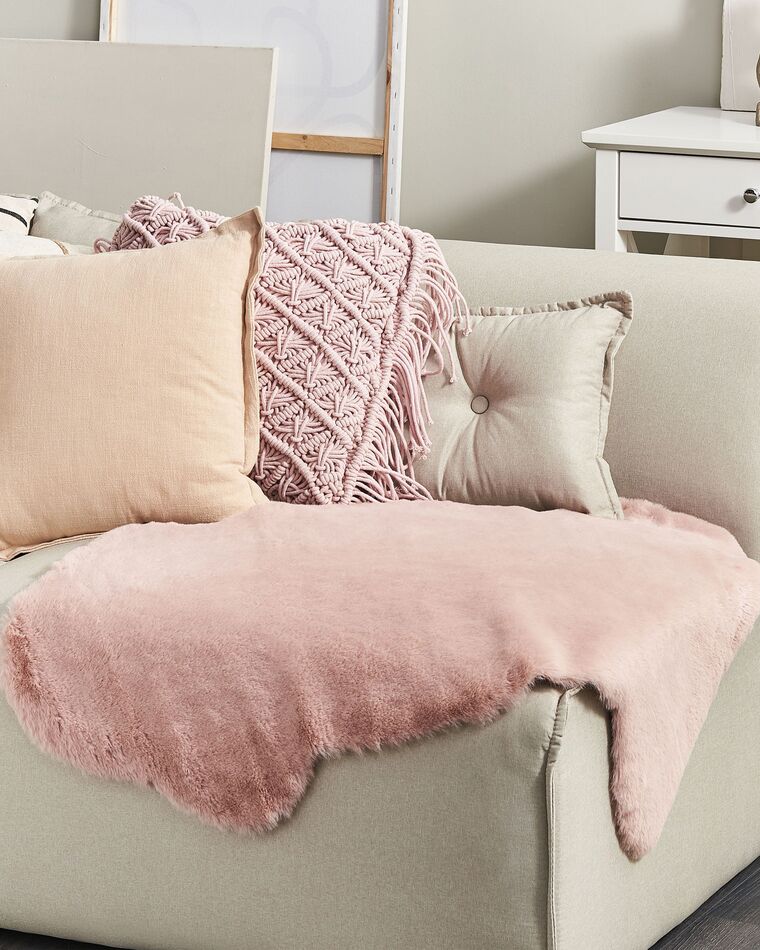 Faux Fur Rabbit Rug Pink UNDARA | Beliani.co.uk