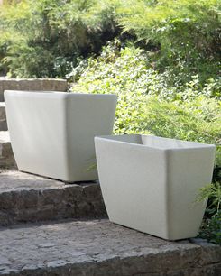 Kukkaruukku kiviseos beige 74 x 32 x 45 cm BARIS Kukkaruukku kiviseos beige 74 x 32 x 45 cm BARIS