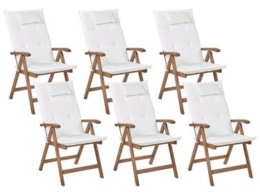 Set di 6 sedie da giardino legno di acacia scuro con cuscini bianco sporco AMANTEA