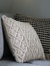 Conjunto de 2 almofadas decorativas em algodão com efeito de macramé creme claro 45 x 45 cm GOREME_832734