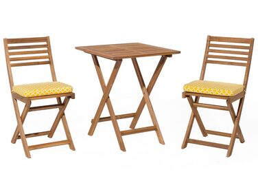 Table et 2 chaises de jardin en bois avec coussins jaunes FIJI