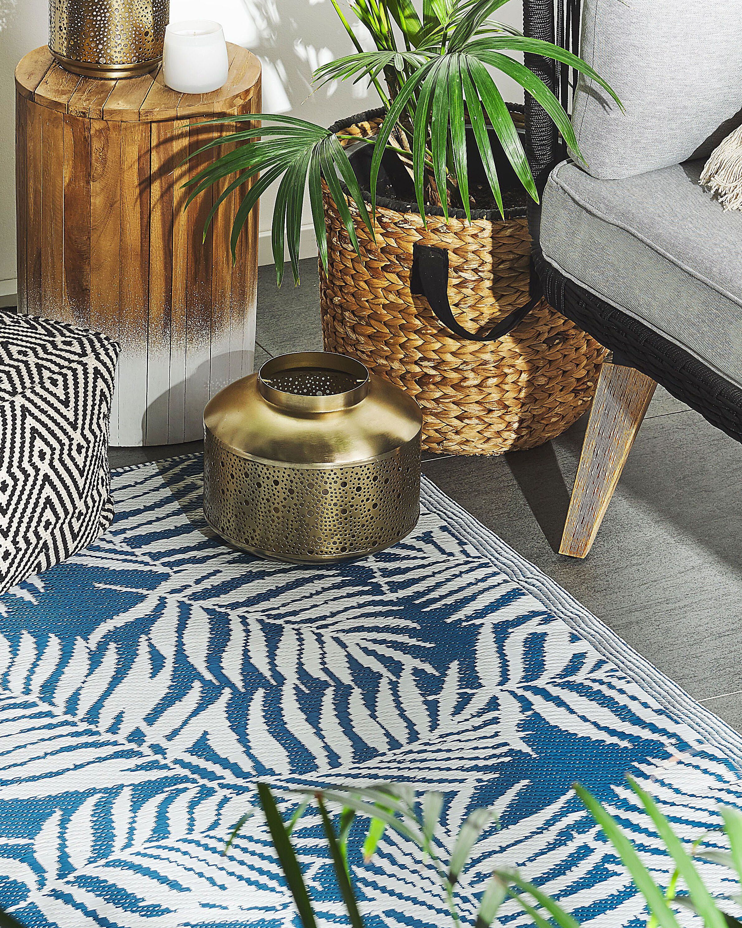 Tapete de exterior 120 x 180 cm padrão folhas de palmeira azul KOTA