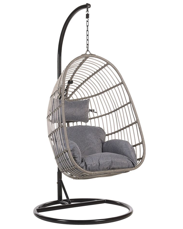 Cadeira suspensa em rattan cinzento com suporte CASOLI_763750