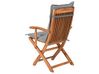 Zestaw 2 krzeseł ogrodowych drewniany z szarymi poduszkami MAUI_755743