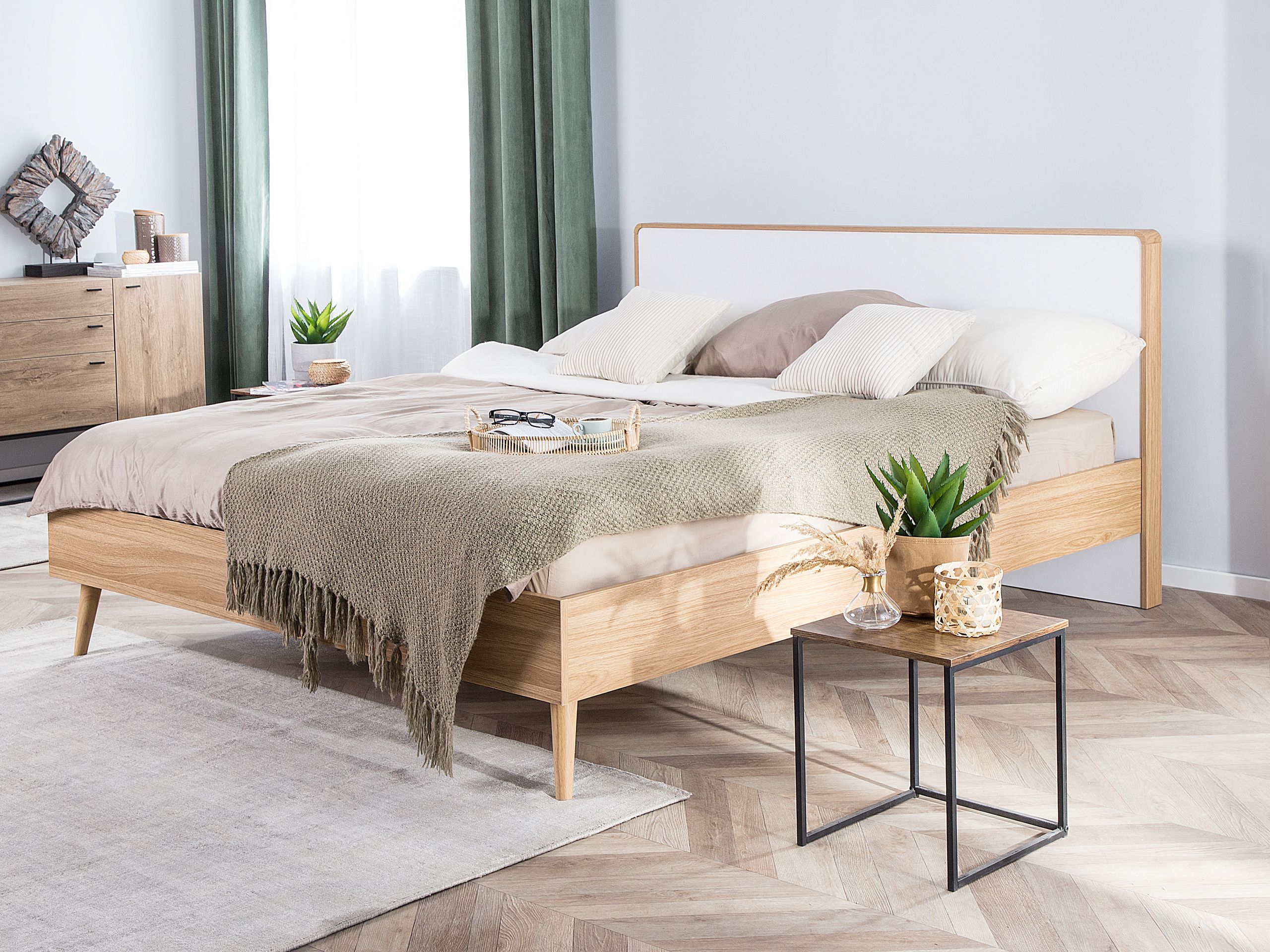 Cama de casal em castanho claro e branco 180 x 200 cm SERRIS