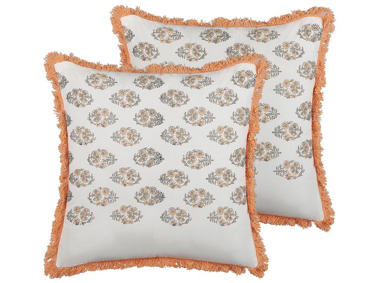 Set of 2 Fringed Cotton Cushions Floral Pattern 45 x 45 cm White and Orange SATIVUS_839361