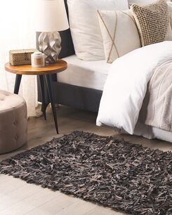 Matto nahka tummanruskea 80 x 150 cm MUT Matto nahka tummanruskea 80 x 150 cm MUT