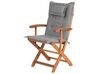 Sada 2 dřevěných zahradních židlí s šedými polštáři MAUI_755740