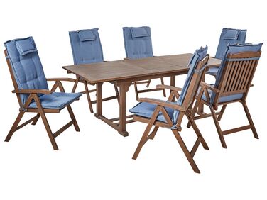 Conjunto de refeição de jardim 6 lugares em madeira de acácia e almofadas azuis AMANTEA