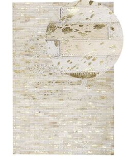 Matto lehmännahka kulta/beige 160 x 230 cm TOKUL Matto lehmännahka kulta/beige 160 x 230 cm TOKUL
