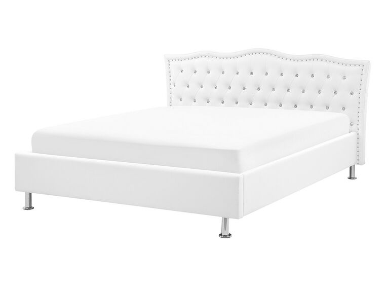 Bílá kožená postel Chesterfield 140x200 cm METZ_720128