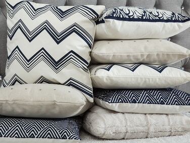 Set of 2 Cotton Cushions Damask Pattern 45 x 45 cm White and Blue NEMESIA