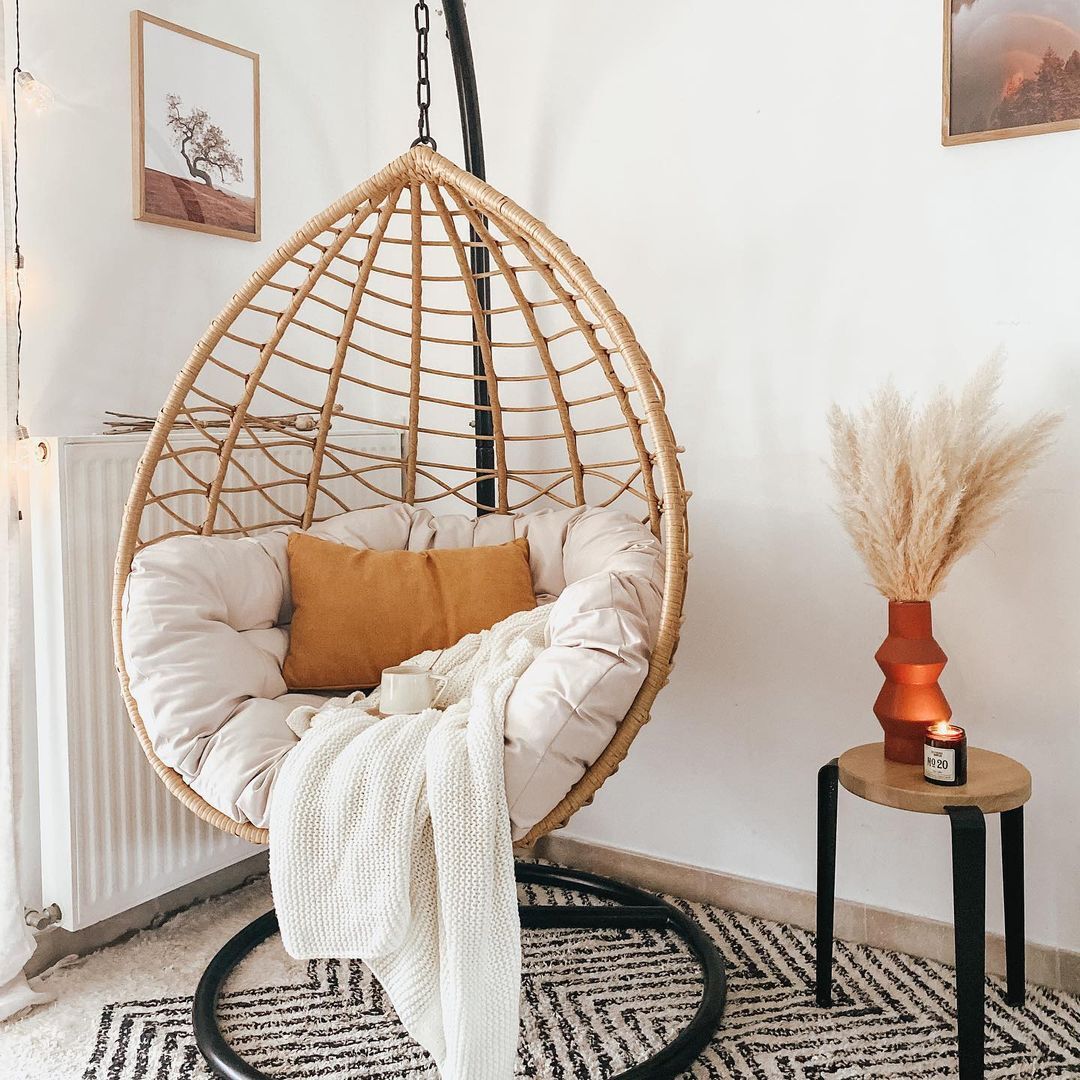 Hängesessel mit Gestell ø 97 cm Rattan grau ARSITA | Beliani.ch