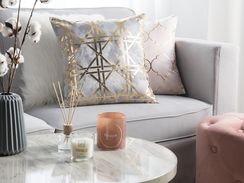 Koristetyyny harmaa/kulta 45 x 45 cm 2 kpl CASSIA Koristetyyny harmaa/kulta 45 x 45 cm 2 kpl CASSIA