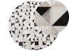 Šedobílý kožený koberec ⌀ 140 cm KIRKLAR_742814