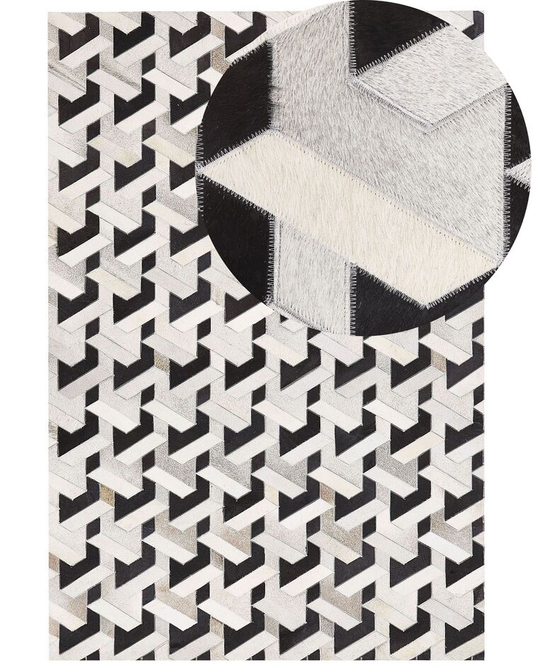 Teppich Kuhfell schwarz / grau 160 x 230 cm Patchwork Kurzflor NARMAN_780724