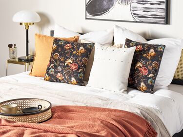 Set of 2 Velvet Cushions with Flower Pattern 45 x 45 cm Multicolour RAMONDA