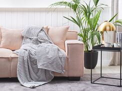 Huopa 150 x 200 cm vaaleanharmaa KAWERI Huopa 150 x 200 cm vaaleanharmaa KAWERI