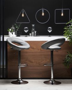 Baarijakkara keinonahka harmaa 2 kpl PEORIA Baarijakkara keinonahka harmaa 2 kpl PEORIA