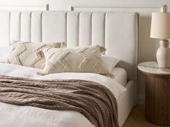 Koristetyyny puuvilla beige tuftattu 40 x 60 cm 2 kpl CERINTHE Koristetyyny puuvilla beige tuftattu 40 x 60 cm 2 kpl CERINTHE