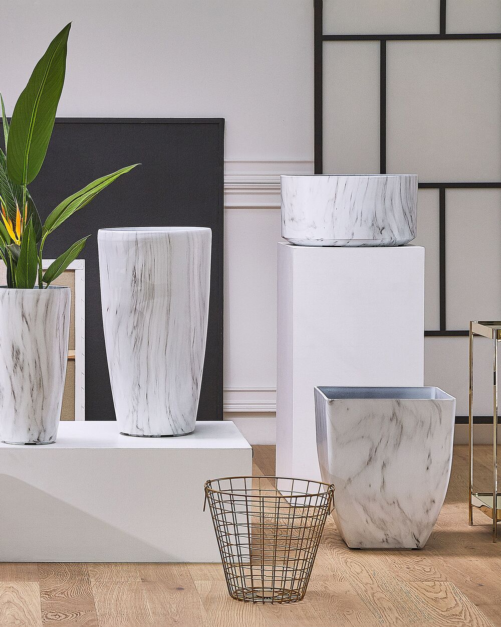 Set di 2 vasi per piante in pietra effetto marmo 35 x 35 x 42 cm MIRO 
