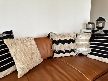 Cotton Cushion Geometric Pattern with Tassels 45 x 45 cm Beige and Black HYDRANGEA