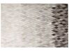 Teppich Kuhfell weiß / grau 160 x 230 cm Patchwork Kurzflor MALDAN_806249