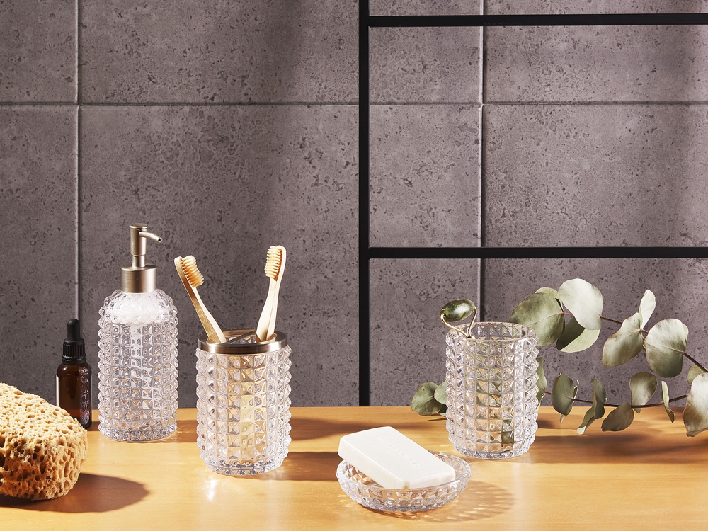 Beliani Conjunto de 4 accesorios de baño de vidrio transparente/plateado  SONORA
