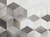 Kožený koberec 140 x 200 cm sivá/krémová biela SASON_764765