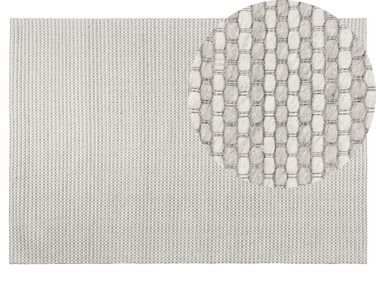 Világosszürke gyapjúszőnyeg 140 x 200 cm KILIS
