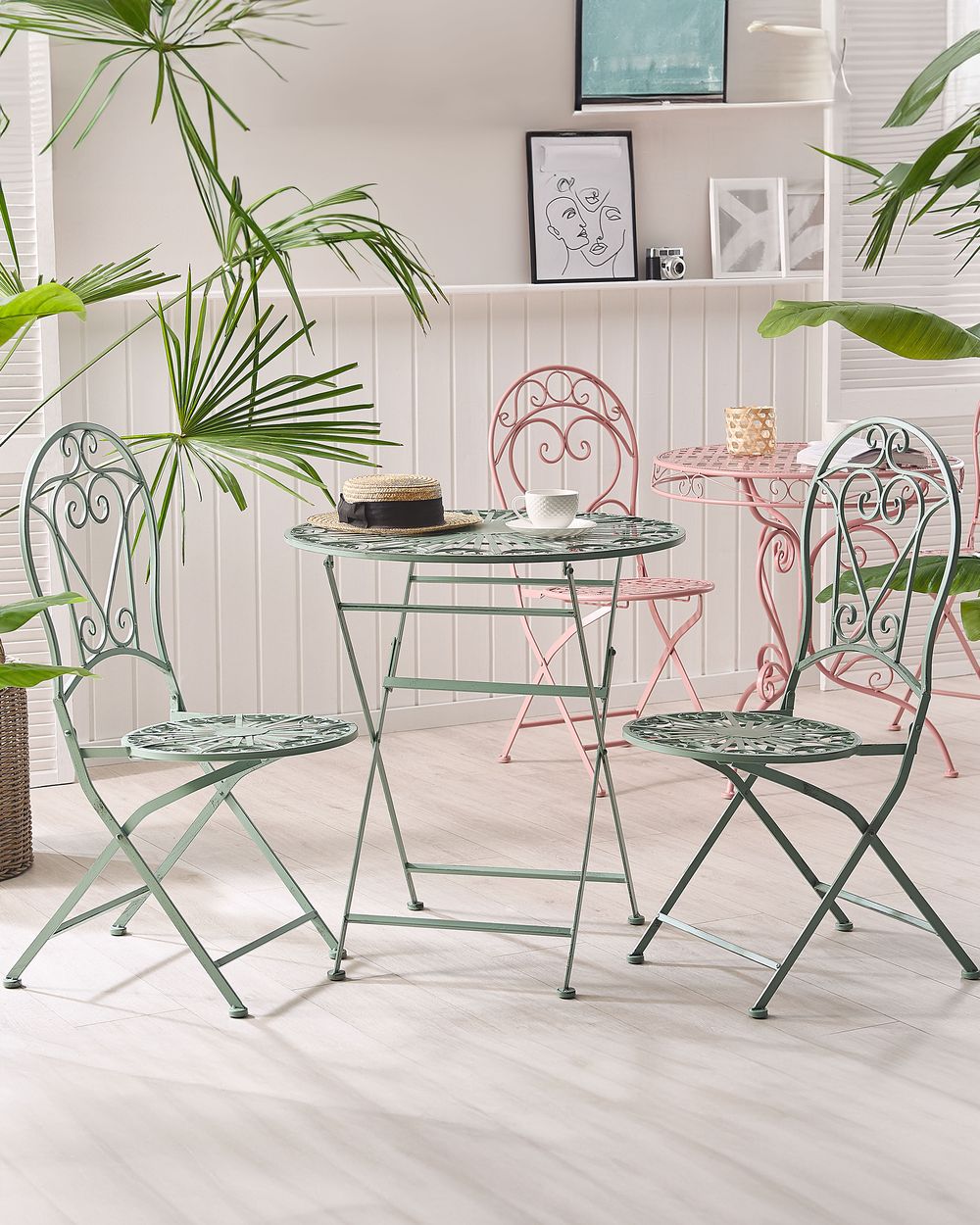 Gartenstuhl Metall grün 2er Set zusammenklappbar TRENTO Beliani.ch