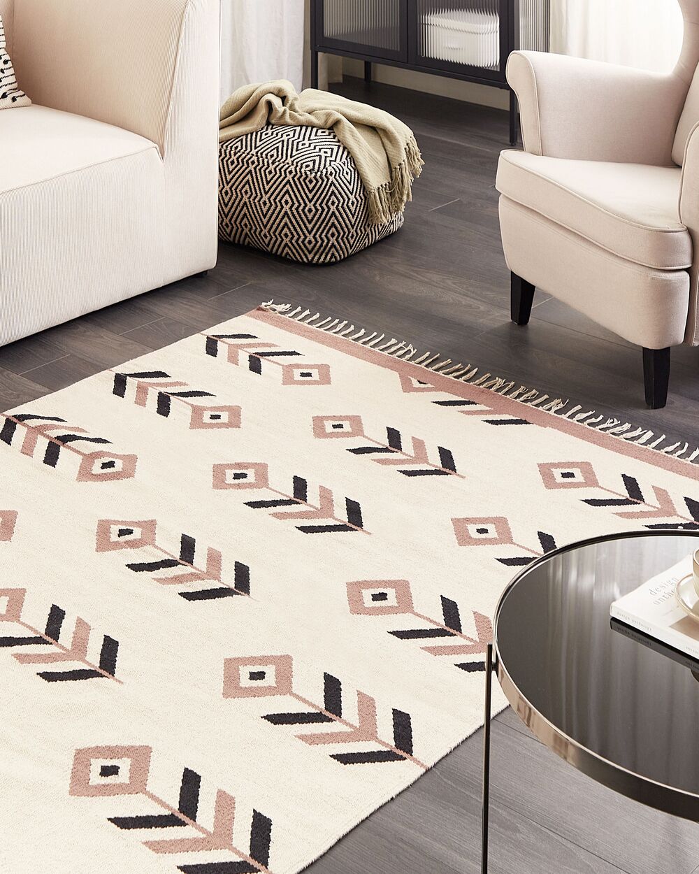 Cream and black hot sale area rug