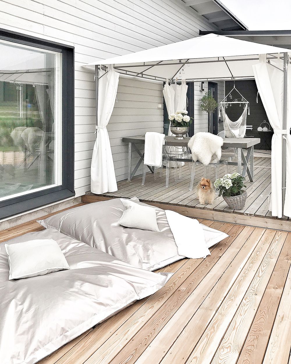 Extra Large Bean Bag 180 x 230 cm Silver FUZZY Beliani.it