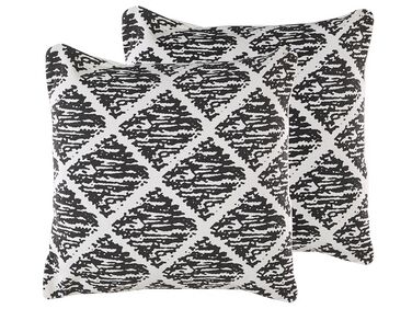 Set of 2 Cotton Cushions Geometric Pattern 45 x 45 cm Black and White HAZRO
