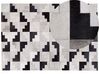 Kožený koberec 160 x 230 cm sivá/čierna EFIRLI_743021