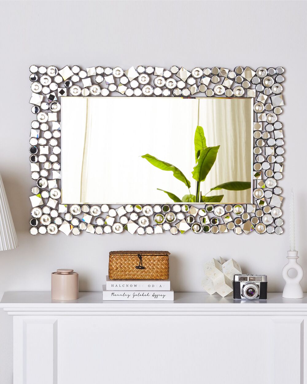 Specchio da parete in color argento 50 x 130 CHATAIN 
