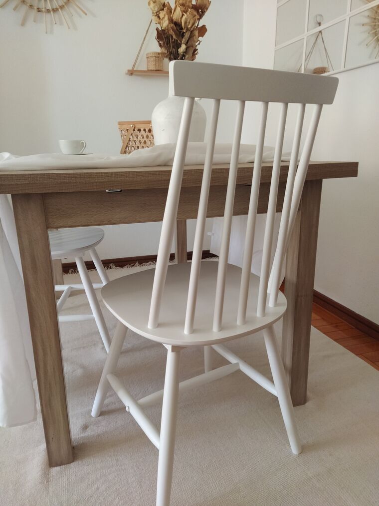 Set of 2 Wooden Dining Chairs White BURBANK Beliani.co.uk