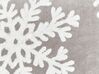 Almofada decorativa com padrão natalício em veludo cinzento e branco 45 x 45 cm MURRAYA_887938
