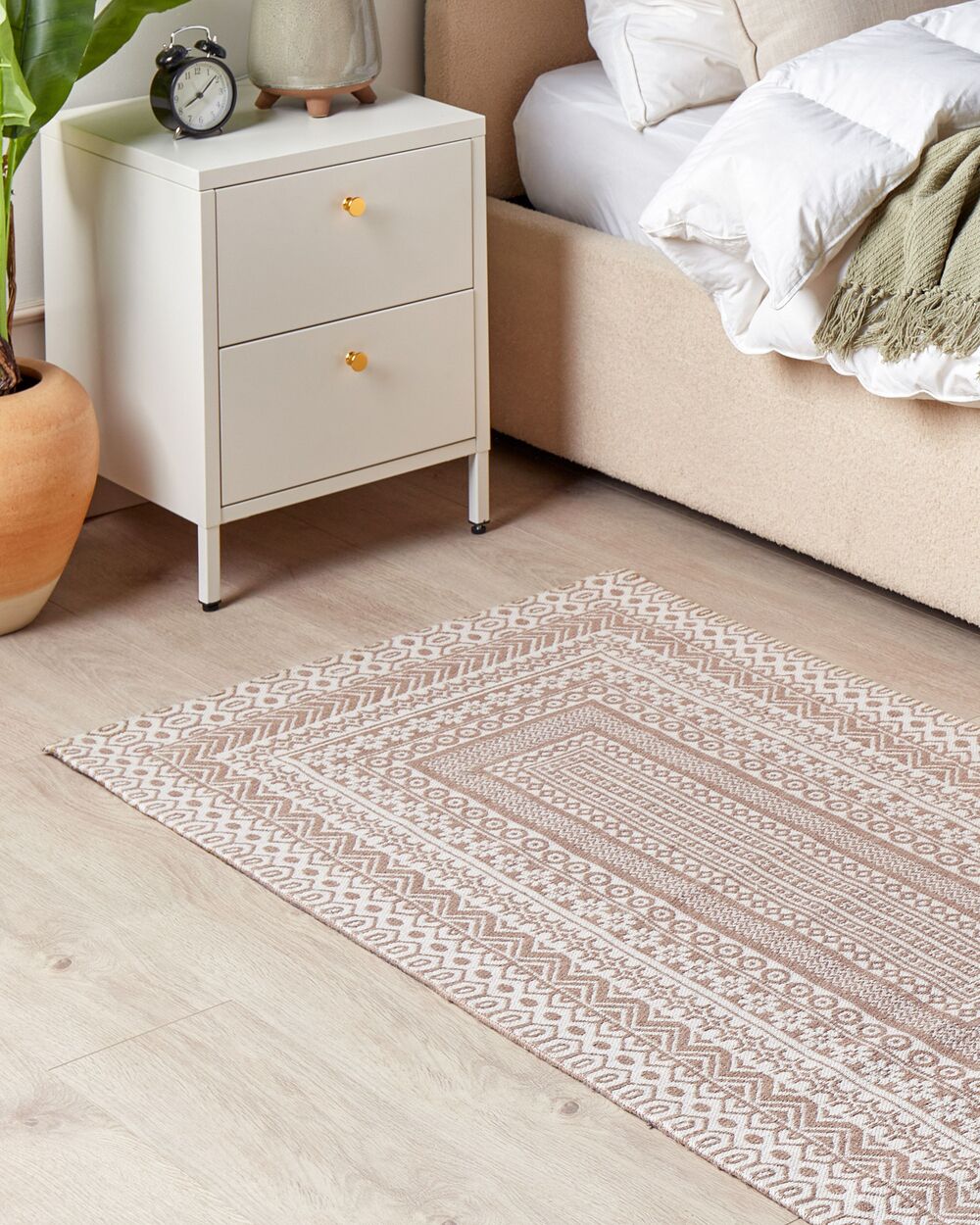 Teppich Jute beige / weiß 80 x 150 cm geometrisches Muster Kurzflor BAGLAR