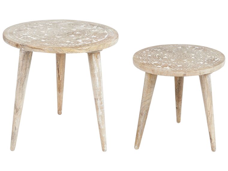 Conjunto de 2 mesas de apoio em madeira castanha clara e branca UDAY_857119