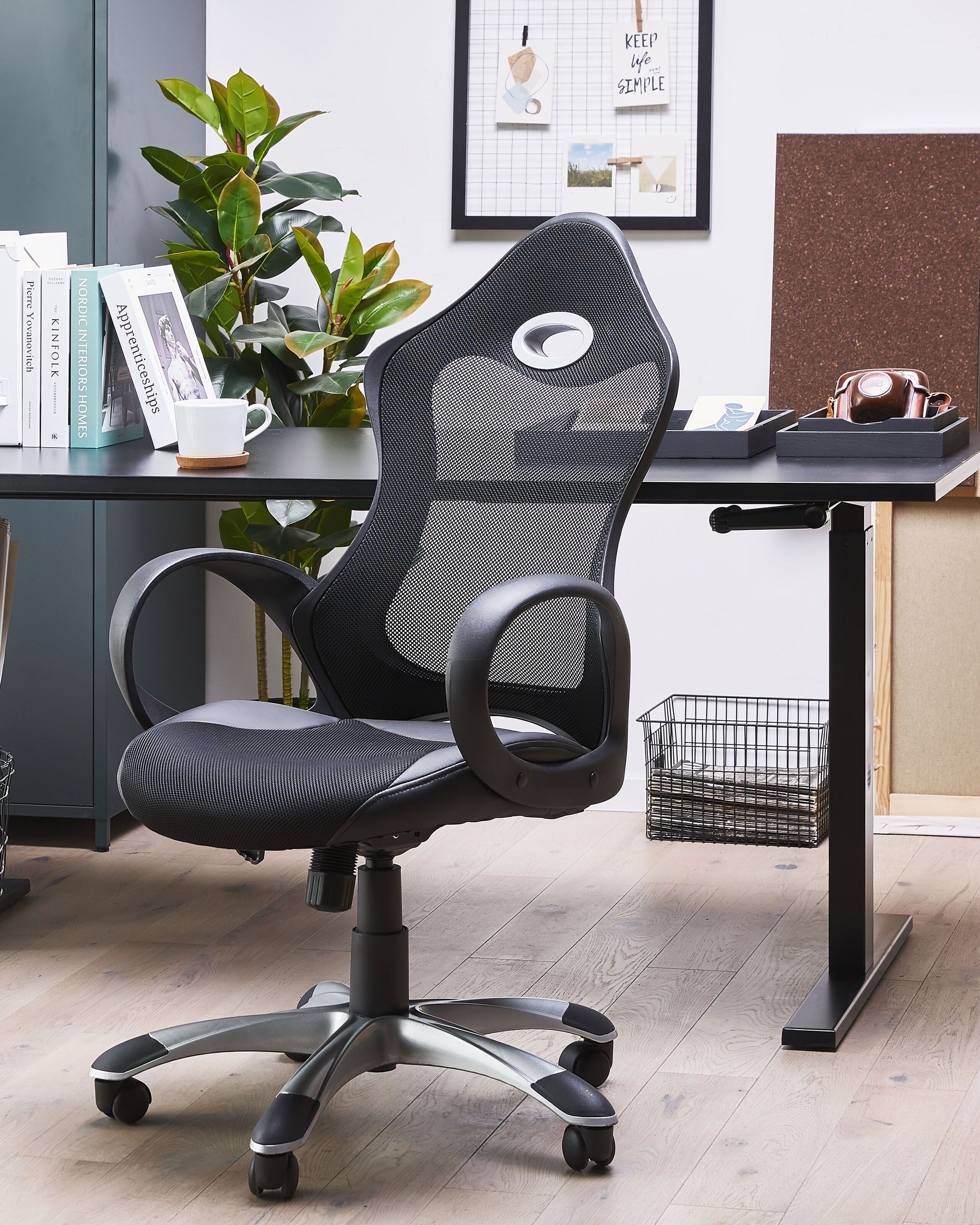 Cadeira de escritório giratória e ajustável preta iCHAIR