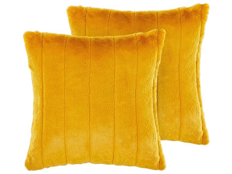 Set of 2 Faux Fur Cushions 45 x 45 cm Yellow PUMILA_822102