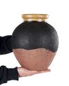 Vase décoratif en terre cuite 31 cm noir et rose DAULIS_850410