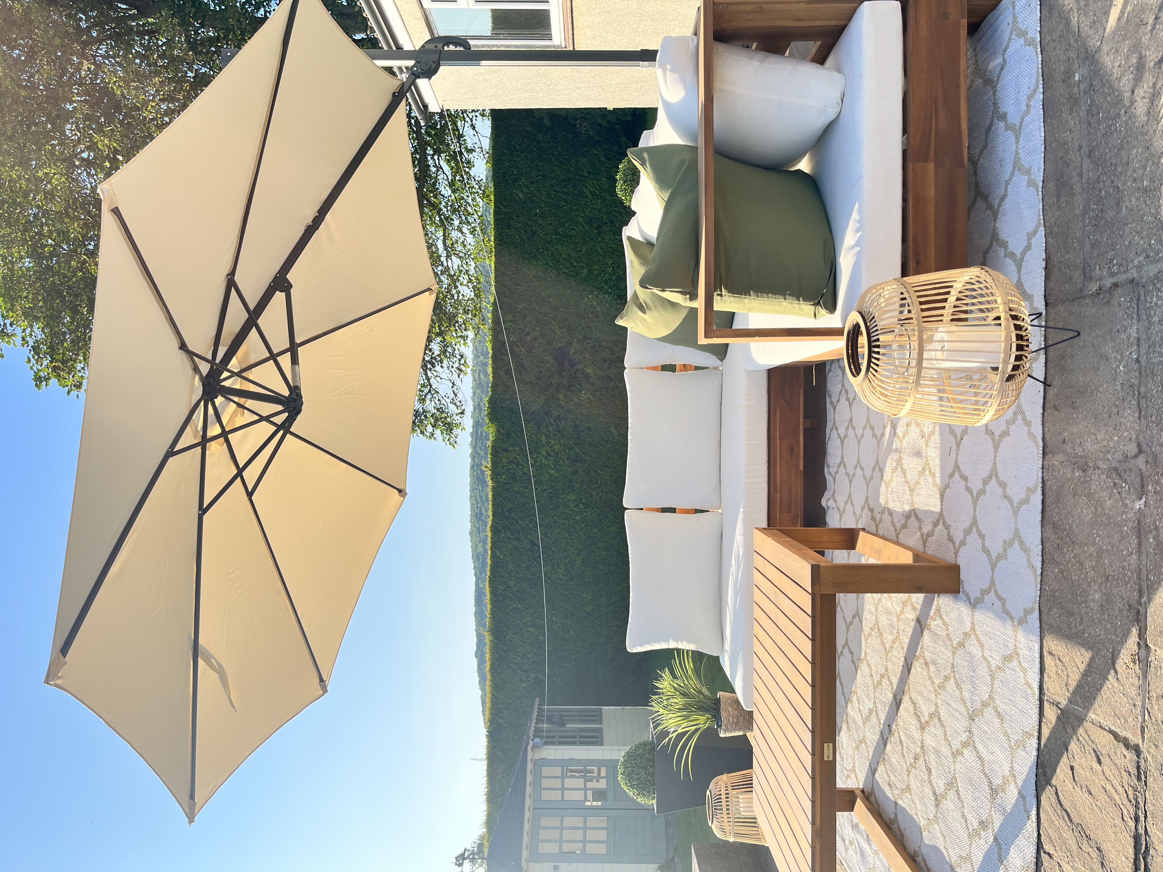 Grand parasol de Jardin beige clair ⌀ 300 cm SAVONA_867129