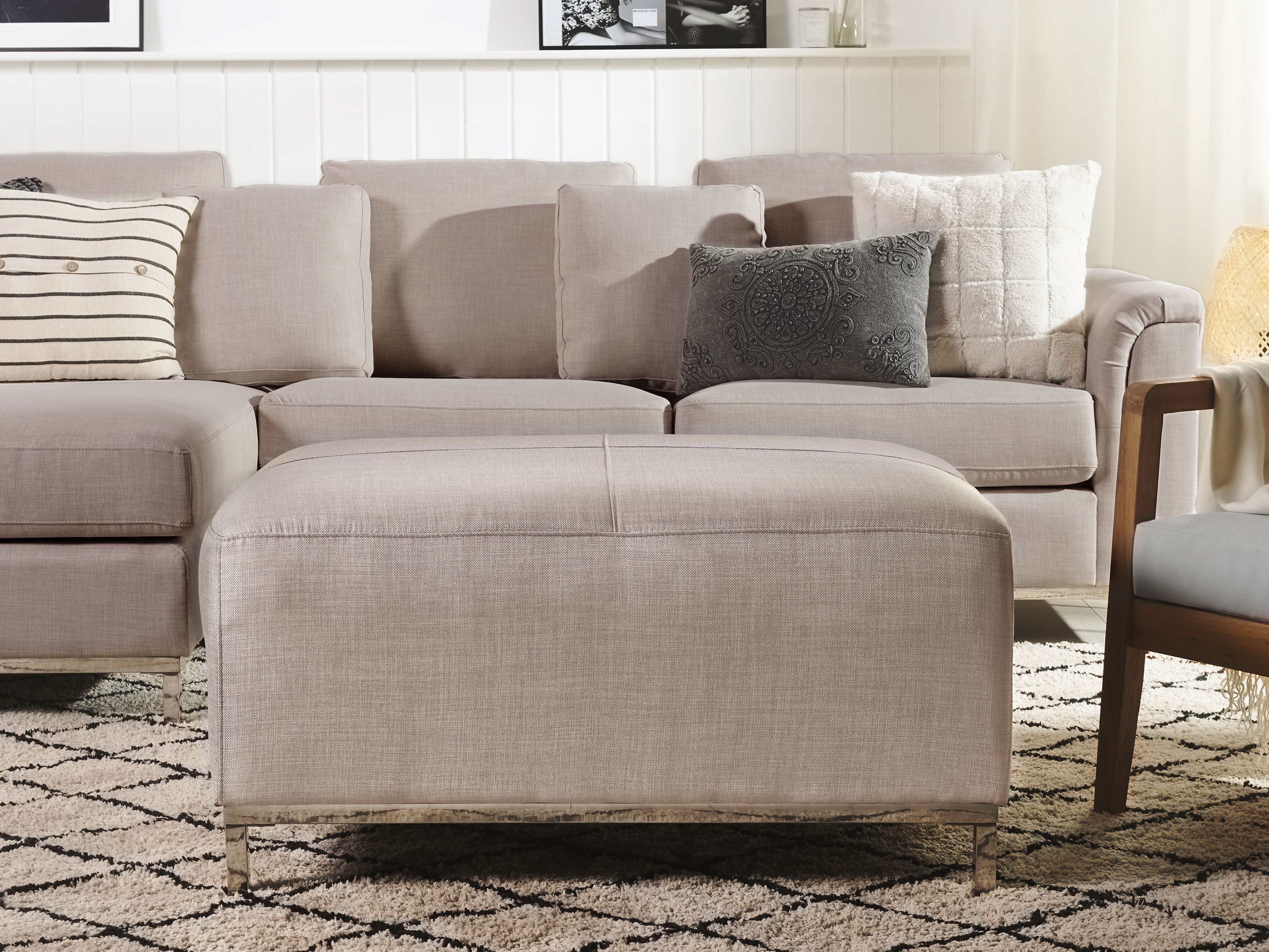 Otomana beżowa OSLO Beliani.pl